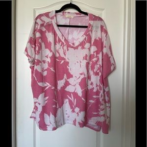 ODDY super soft pink and white v-neck top Size Small/Medium